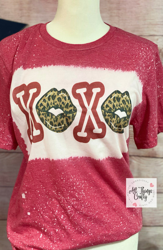 XOXO Tee